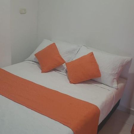 Torres Del Parque No2 Hotel Soledad Eksteriør billede