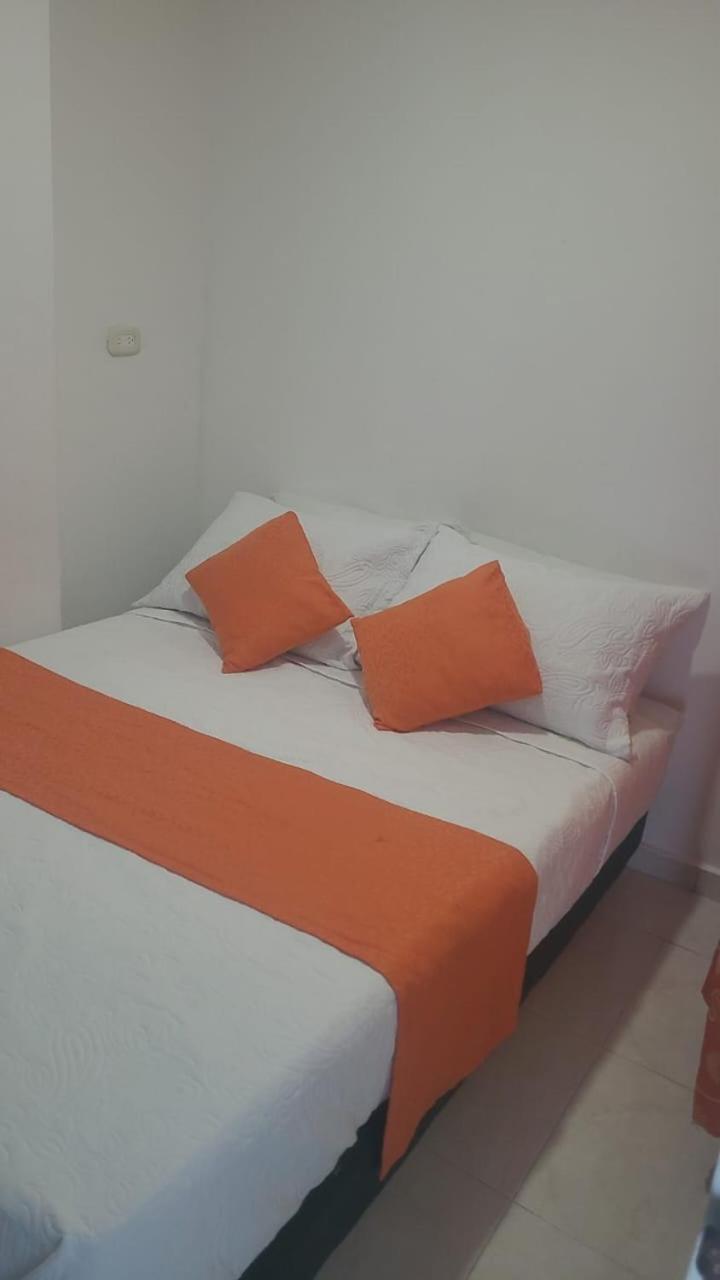 Torres Del Parque No2 Hotel Soledad Eksteriør billede